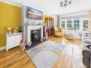 Living Room- click for photo gallery